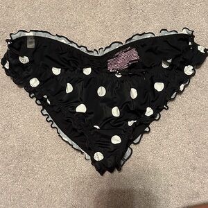 Victoria’s Secret PINK Black and White Polka Dot Ruffled  BIKINI BOTTOM